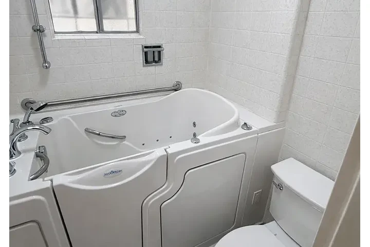 $2157 : HOUSE FOR RENT IN LOS ANGELES image 4
