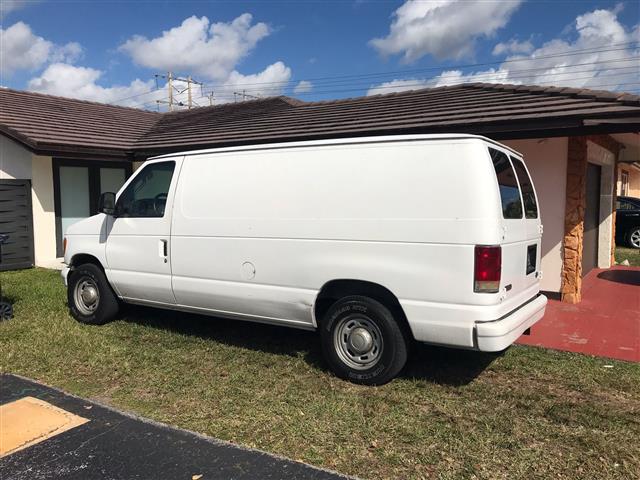 $4500 : Ford Cargo VAN E-150 Econoline image 3