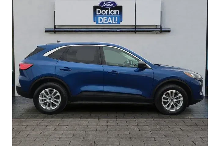 $19995 : Ford Escape 2022 AWD SE 4dr image 2