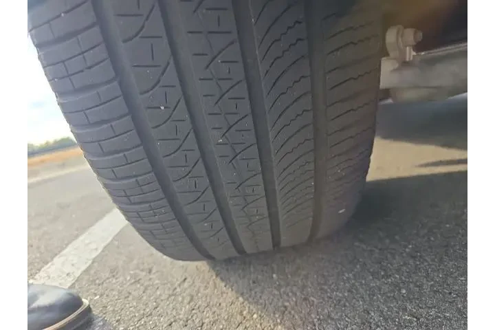 $30425 : Ford Explorer 2021 AWD ST 4d image 3