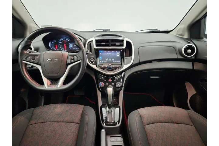 $13998 : Chevrolet Sonic 2020 LT 4dr image 9