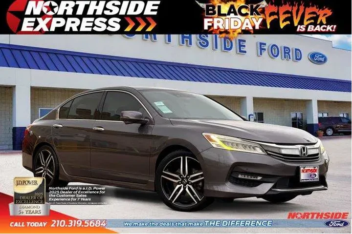 $19977 : Honda Accord 2016 Touring 4d image 1