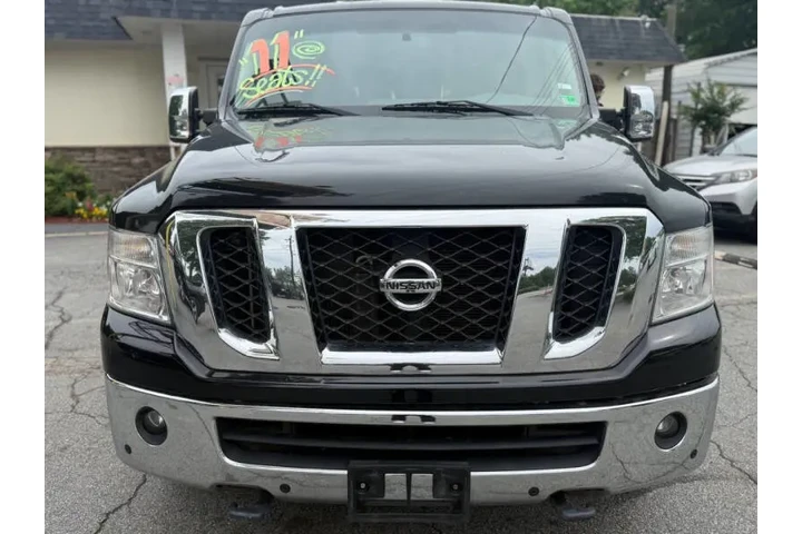 $16900 : 2014 NV 3500 HD SL image 7