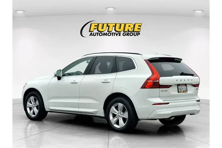 $18888 : Volvo XC60 2022 AWD B5 Momen image 6