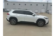 $28250 : Toyota Corolla Cross 2024 XL thumbnail
