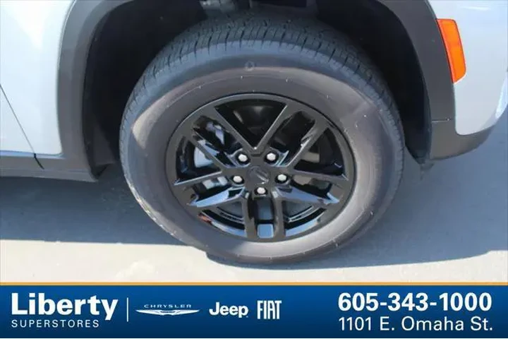 $34999 : Jeep Grand Cherokee 2024 4x4 image 9