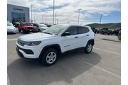 $22998 : Jeep Compass 2022 4x4 Sport thumbnail