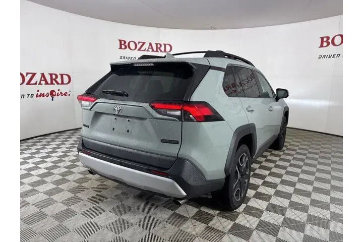 $23500 : Toyota RAV4 2019 AWD Adventu image 8