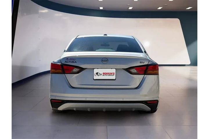 $19986 : Nissan Altima 2024 2.5 SV 4d image 4