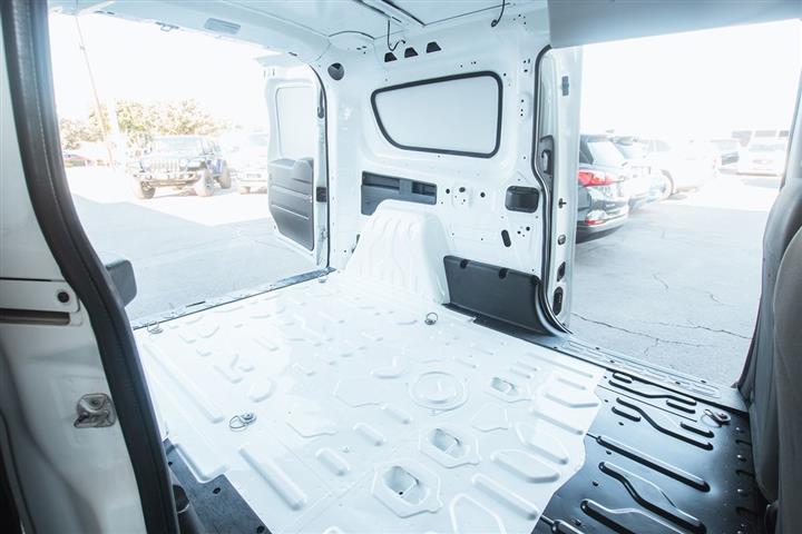 2018 ProMaster City Cargo Van image 6