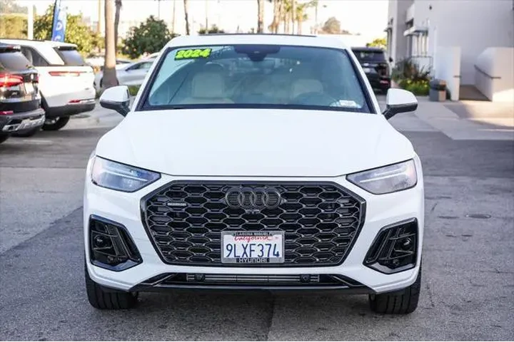 $38498 : Audi Q5 Sportback 2024 AWD q image 2