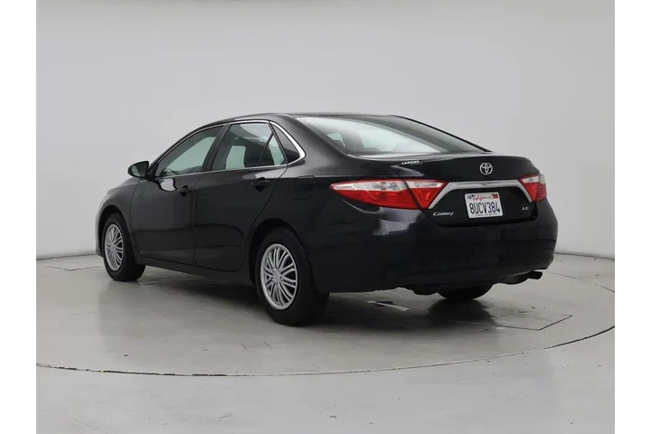 $16998 : Toyota Camry 2017 LE 4dr Sed image 2