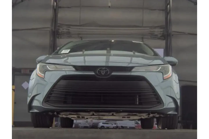 $18490 : Toyota Corolla 2024 LE 4dr S image 3