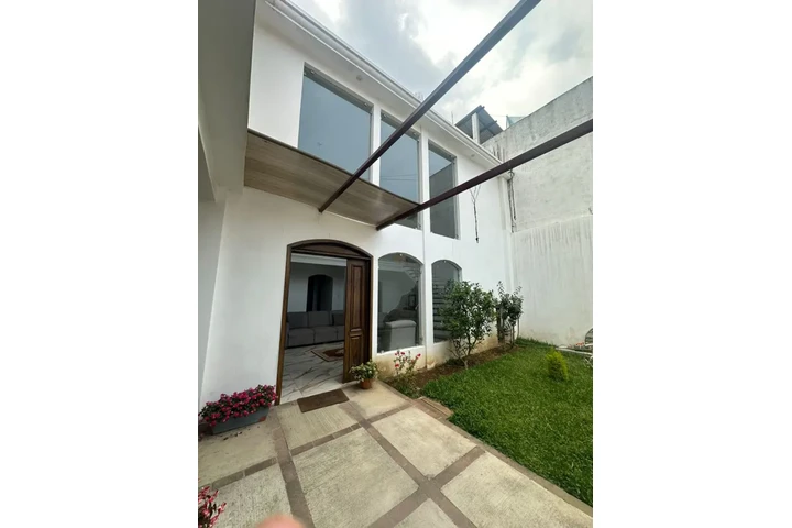 $354000 : Casa Sola en Venta en Santa Lu image 9