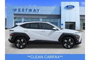 $18554 : Hyundai KONA 2024 SEL 4dr Cr thumbnail