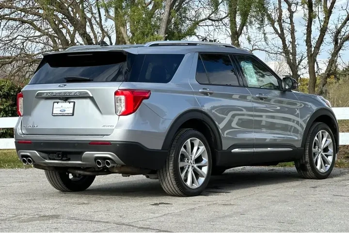 $39933 : Ford Explorer 2023 AWD Plati image 4
