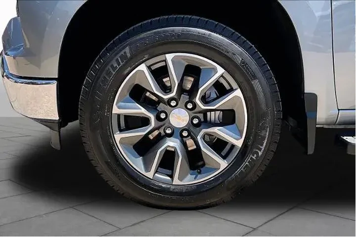 $39145 : Chevrolet Silverado 1500 202 image 5