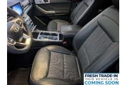 $36674 : Ford Explorer 2023 AWD Timbe thumbnail