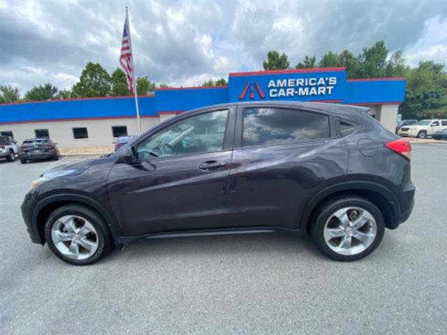 2017 HR-V image 7