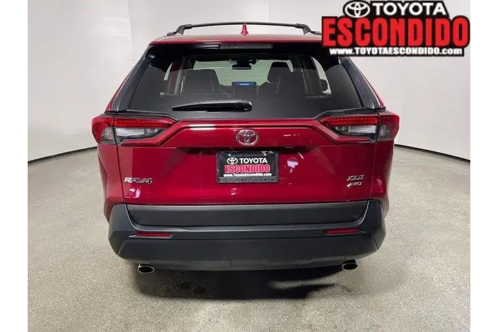$33998 : Toyota RAV4 2023 AWD XLE Pre image 4
