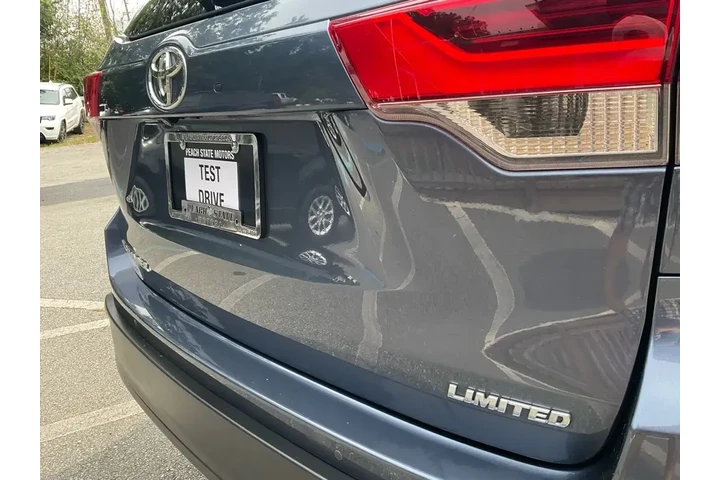 $15485 : Toyota Highlander 2017 Limit image 10