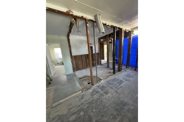Demolition and cleaning image 7