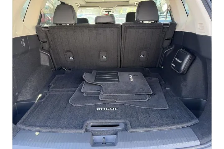 $25748 : Nissan Rogue 2023 AWD SL 4dr image 9