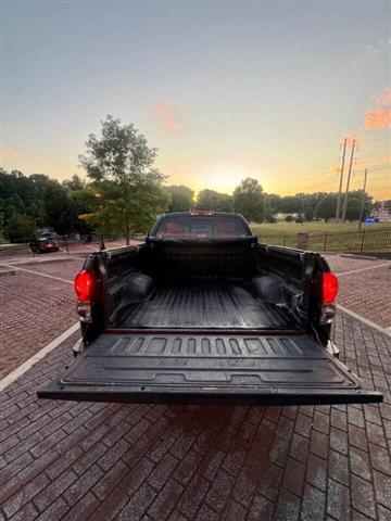 $6500 : 2007 Tundra SR5 image 8