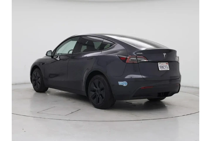 $39998 : Tesla Model Y 2025 Long Rang image 2