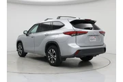$31998 : Toyota Highlander 2022 AWD X thumbnail