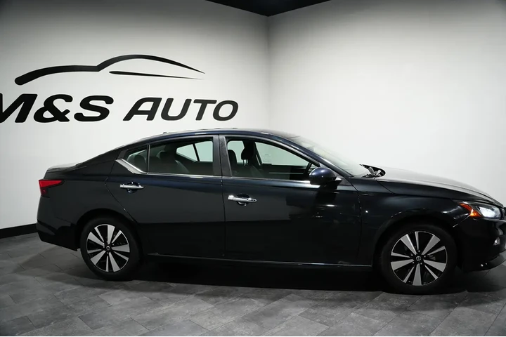 $16876 : 2021 Altima 2.5 SV image 5