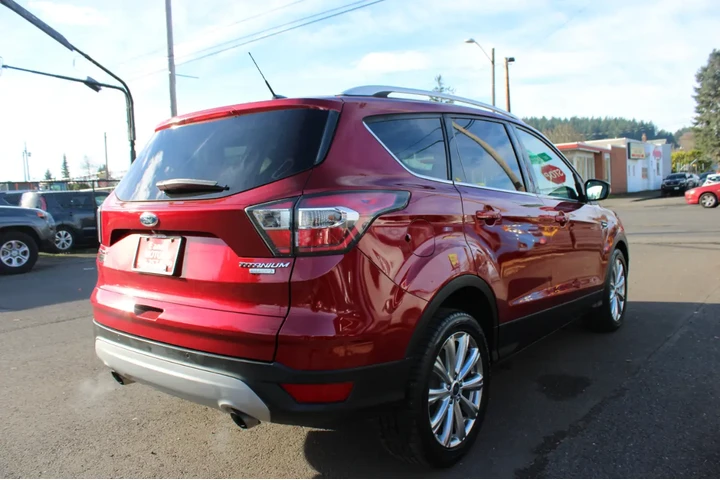 $11495 : 2017 Escape Titanium FWD image 7