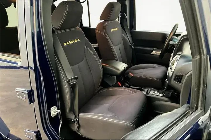 $15490 : Jeep Wrangler Unlimited 2013 image 7