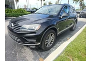$21997 : Volkswagen Touareg 2016 AWD thumbnail