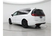 $39998 : Chrysler Pacifica 2023 AWD L thumbnail