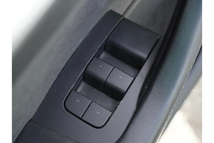 $26392 : Tesla Model Y 2022 AWD Perfo image 10