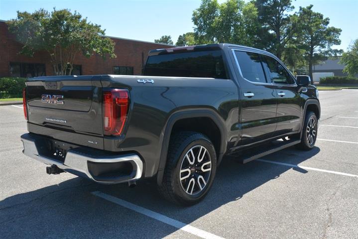 2021 GMC Sierra 1500 SLT image 6