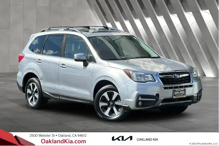 Subaru Forester 2017 AWD 2.5 image 1