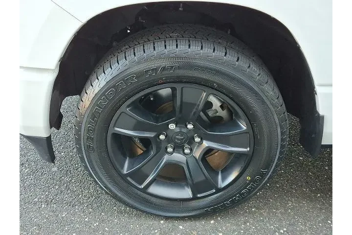 $37997 : Ram 1500 2022 4x4 Big Horn 4 image 10