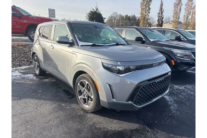 $21446 : Kia Soul 2023 EX 4dr Crossov image 3