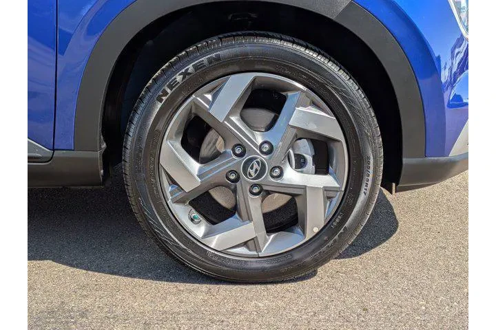 $22777 : Hyundai VENUE 2025 Limited 4 image 7