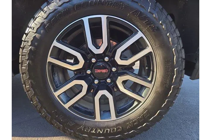 $26995 : GMC Sierra 1500 2020 4x4 AT4 image 6