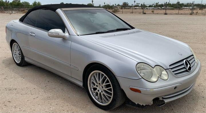 $3000 : 2005 Mercedes-Benz CLK CLK 320 image 1