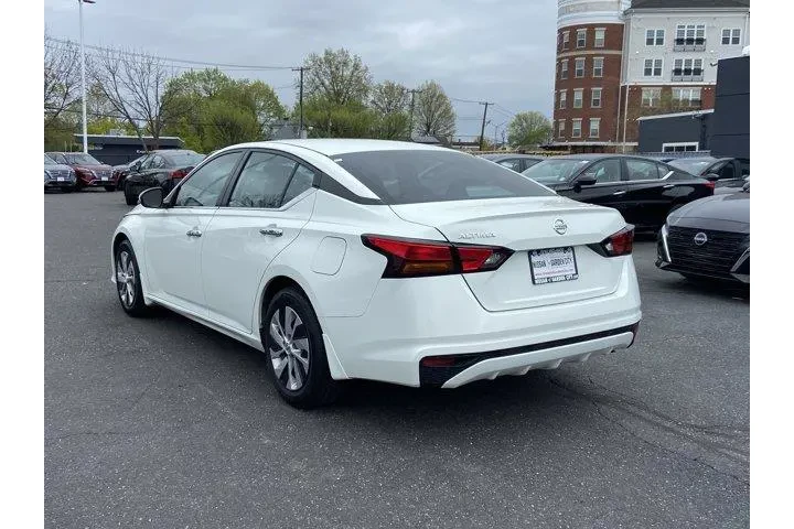 $15444 : Nissan Altima 2022 2.5 S 4dr image 6