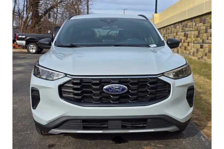 $24500 : Ford Escape 2025 ST-Line 4dr image 4