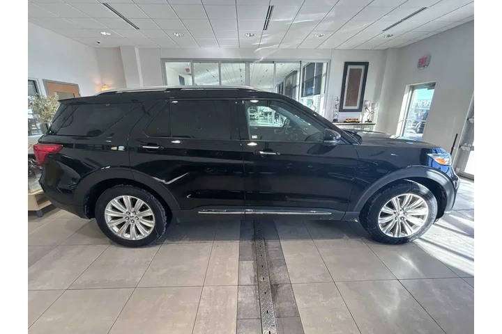 $22348 : Ford Explorer 2021 AWD Limit image 2