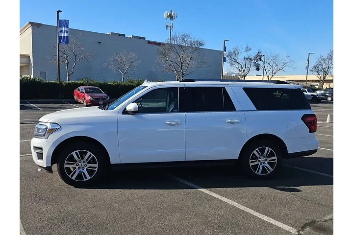 $37000 : Ford Expedition MAX 2024 4x2 image 5