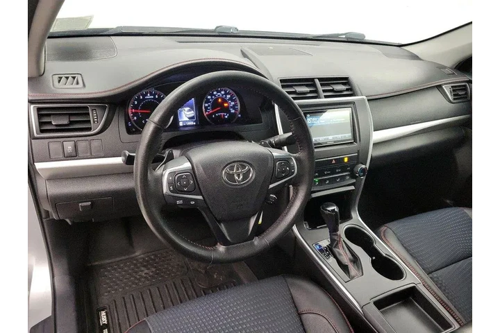 $14599 : Toyota Camry 2015 SE 4dr Sed image 9