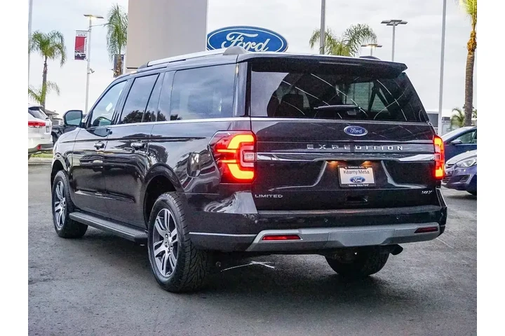 $39592 : Ford Expedition MAX 2024 4x2 image 4