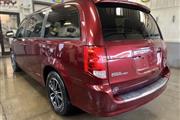 $15900 : 2018 Grand Caravan GT thumbnail